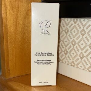 24K Cosmetics Eye Correcting Hydration Serum - White